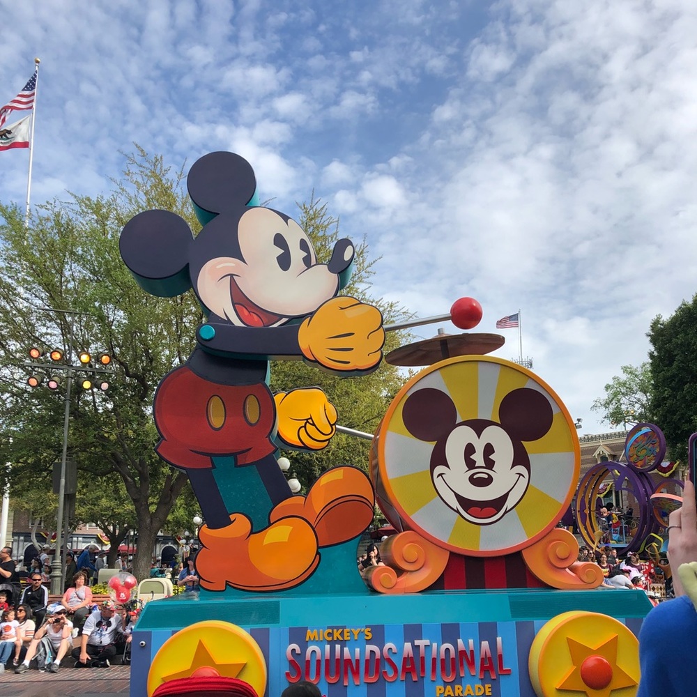 Meet your Posher, Inez